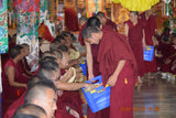 Offering of Rice and Flour to 4000 Sera Jey Monks </br> 隨喜供養南印度色拉傑4000多位僧众